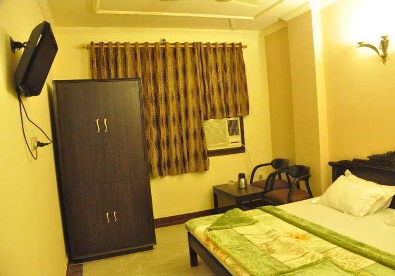 Hotel Amrit Villa Delhi  Bagian luar foto