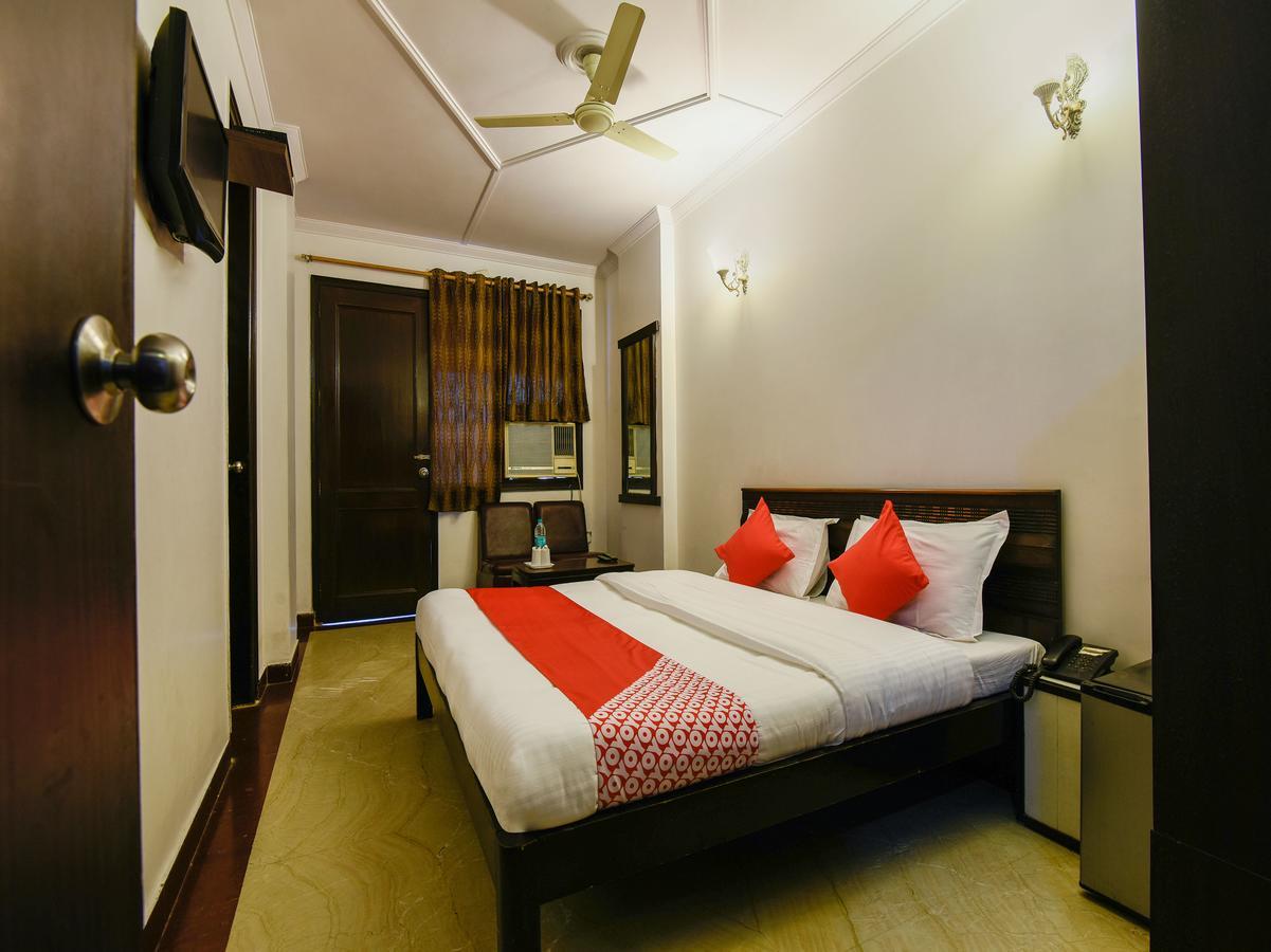 Hotel Amrit Villa Delhi  Bagian luar foto